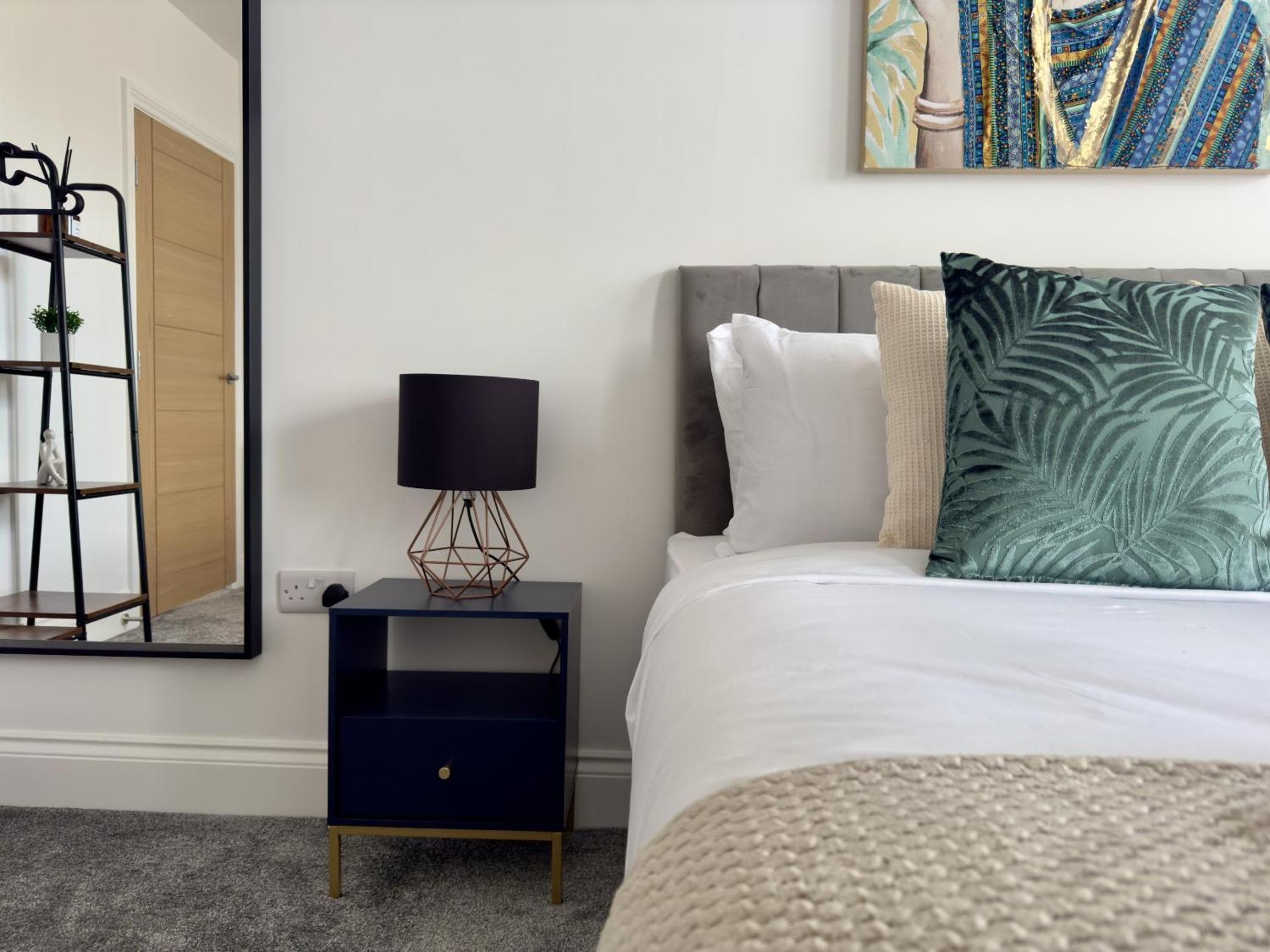 הרוגייט The Crown View - Luxury Apartment - Free Parking Nearby מראה חיצוני תמונה