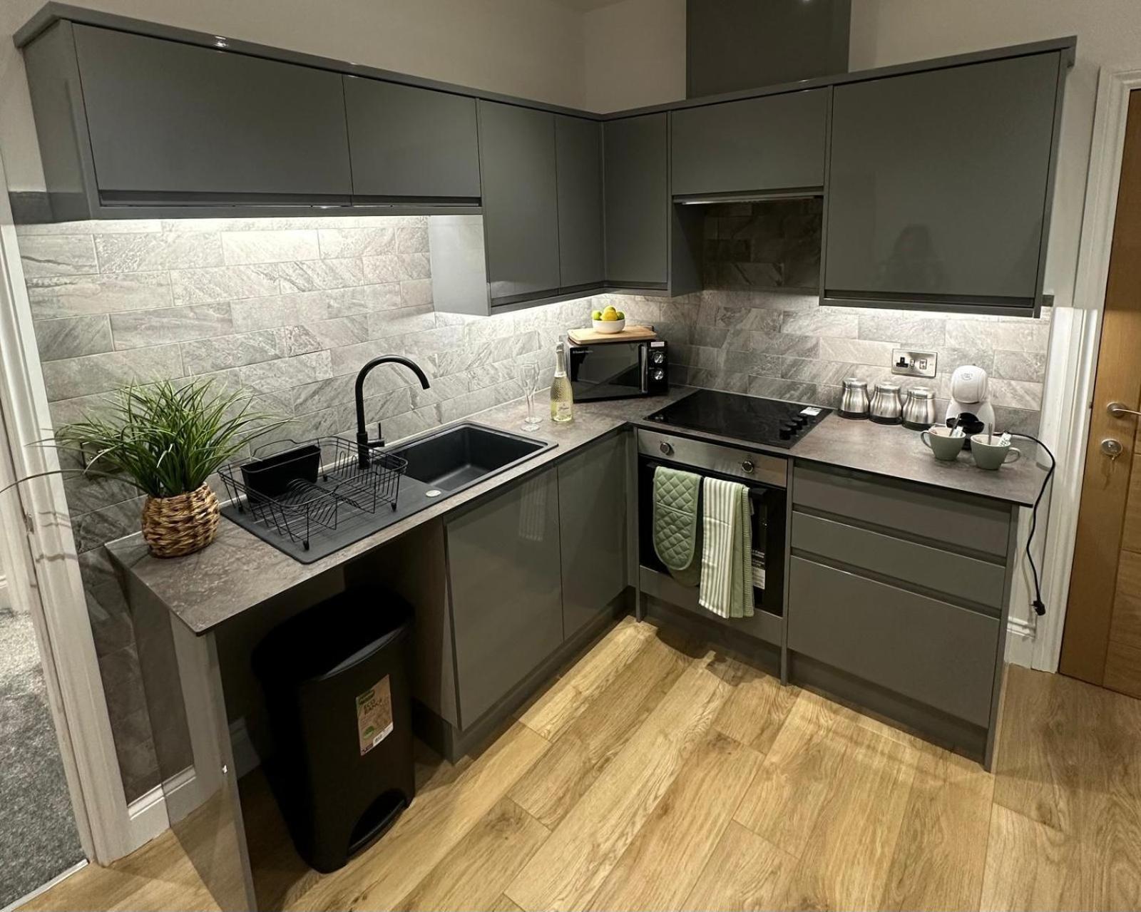 הרוגייט The Crown View - Luxury Apartment - Free Parking Nearby מראה חיצוני תמונה